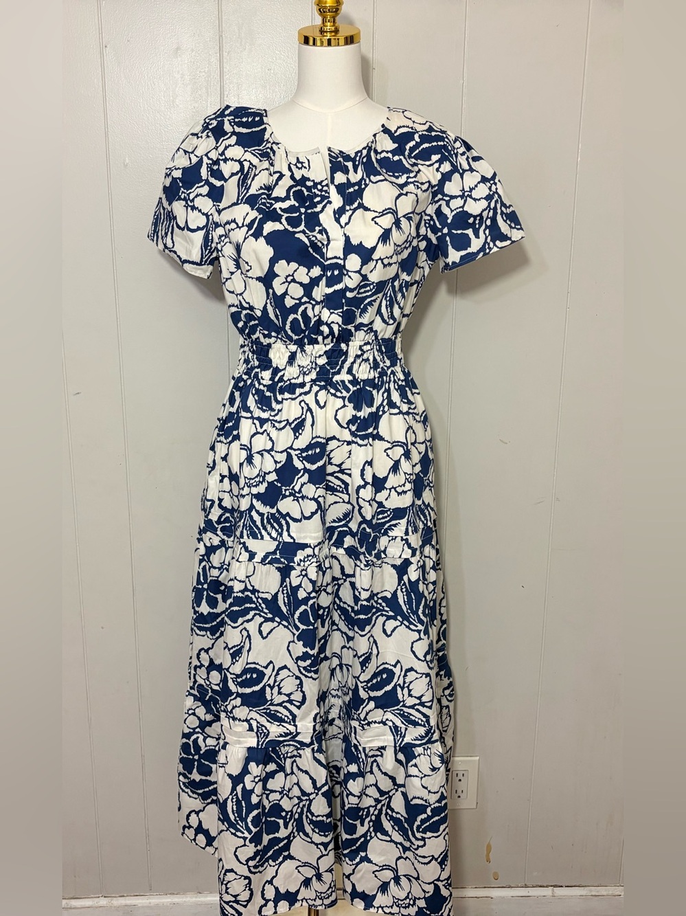 Cynthia Rowley Blue White Floral Smocked Tiered Maxi Dress Size M